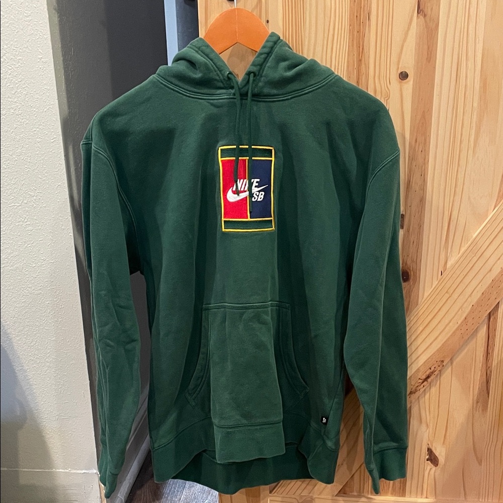 Nike SB Forest Green Hoodie with Logo Patch